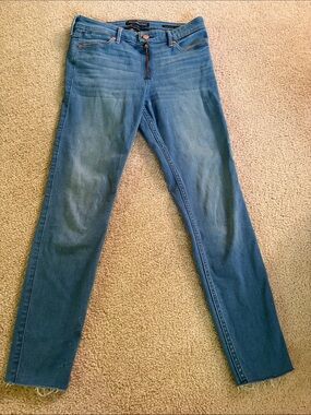 Abercrombie & Fitch Super Skinny Ankle Jeans
